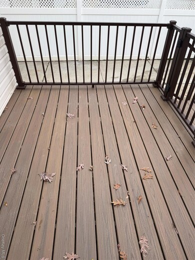 76 E Argyle St, Valley Stream, NY 11580 - photo 3