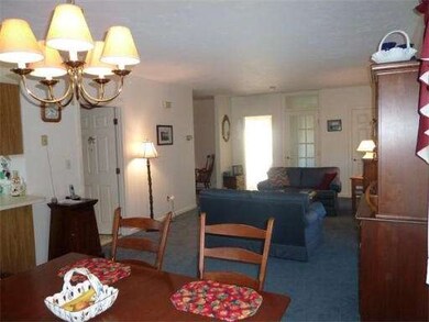 11 Hobart Ln, Rockland, MA 02370 - photo 3