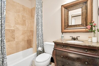 Full Bath with Tub/Shower Combo