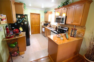 8331 SW 19th St, Miami, FL 33155 - photo 7