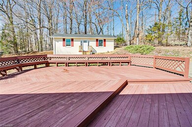 568 Colony Rd, Asheboro, NC 27205 - photo 2