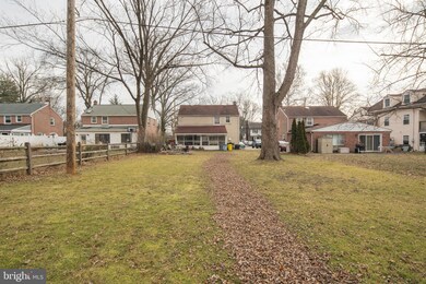 1417 W Wynnewood Rd, Ardmore, PA 19003 - photo 4