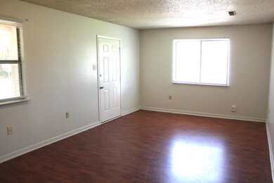 1925 Esplanade St unit D, Navarre, FL 32566 - photo 3