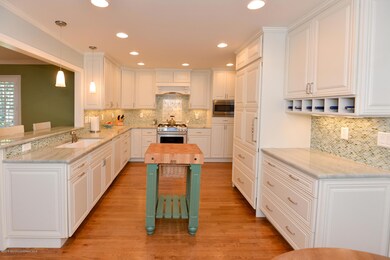 KITCH 2
