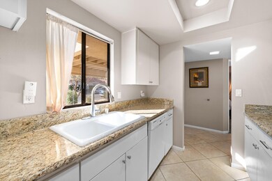 40131 Baltusrol Cir, Palm Desert, CA 92211 - photo 5