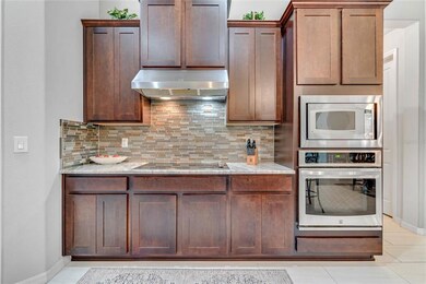 200 Camelot Loop, Clermont, FL 34711 - photo 4