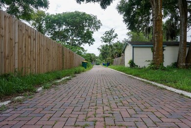 703 N Disston Ave, Tavares, FL 32778 - photo 7