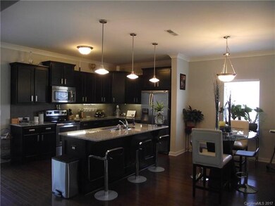 1143 Valley St, Statesville, NC 28677 - photo 3