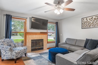 20-web-or-mls-112-sandy-point-dr