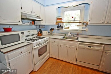 6020 Claire Dr, Elkridge, MD 21075 - photo 7