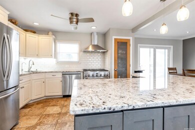 313 Jordan St, Oceanside, NY 11572 - photo 6