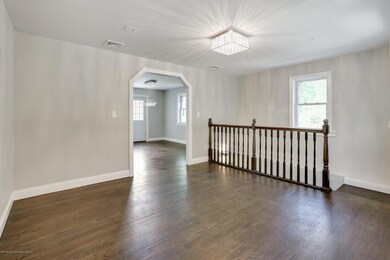28 E 1st St Howell Township NJ-print-005