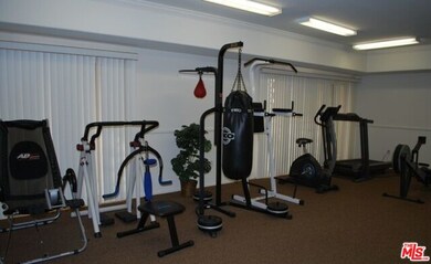 937 12th St unit 209, Santa Monica, CA 90403 - photo 4