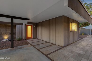 10001 N 33rd Pl
