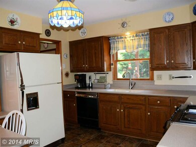 688 Cedar Ln, Martinsburg, WV 25404 - photo 6