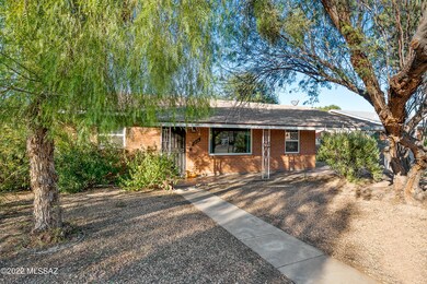 1259 E Ellis St, Tucson, AZ 85719 - photo 2