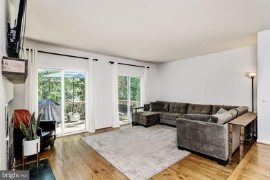 7213 Harbor Ln, Columbia, MD 21045 - photo 2