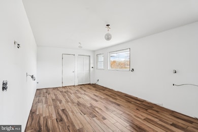 8 Inman Rd, New Egypt, NJ 08533 - photo 3