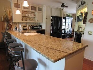 Lake View Branson Condo For Sale