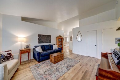 8060 E Dartmouth St-5