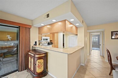 14790 Eagle Ridge Dr unit 104, Fort Myers, FL 33912 - photo 5