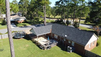 1823 W Lakeridge Dr, Albany, GA 31707 - photo 4