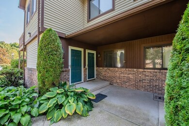 74 Dogwood Ln unit 74, Agawam, MA 01001 - photo 2