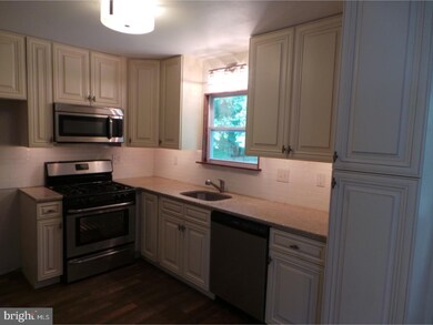 1876 Little Dr, Woodbury, NJ 08096 - photo 7