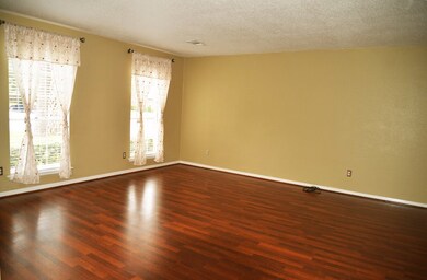 1253 Country Place Dr, Houston, TX 77079 - photo 2