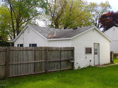 1034_HuntlyRd_02