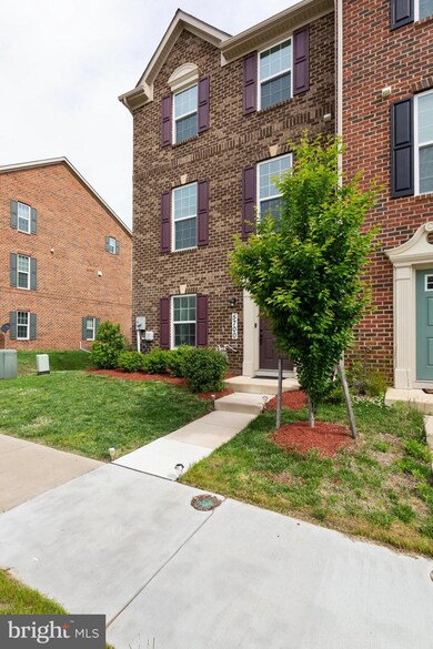 5700 River Shark Ln, Waldorf, MD 20602 - photo 3