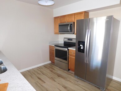 13814 N Garden Court Dr, Sun City, AZ 85351 - photo 2