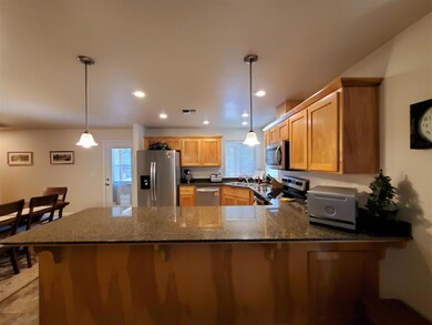 1187 SW Derek Ln, Grants Pass, OR 97527 - photo 7