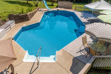 10479 State Route 664 N, Logan, OH 43138 - photo 5