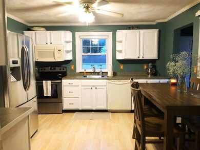 16 Martinack Ave, Peabody, MA 01960 - photo 7