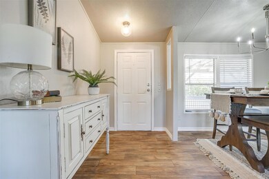 4324 Smiling Hills Ct, Cleburne, TX 76031 - photo 6