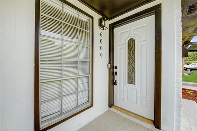 6009 Maywood Dr, Houston, TX 77053 - photo 3