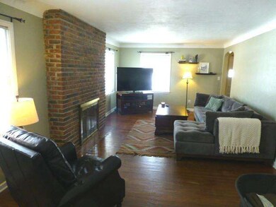 2122 Mellwood Ct, Toledo, OH 43613 - photo 6