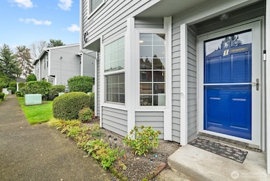 23959 58th Ct S unit C-1, Kent, WA 98032 - photo 3