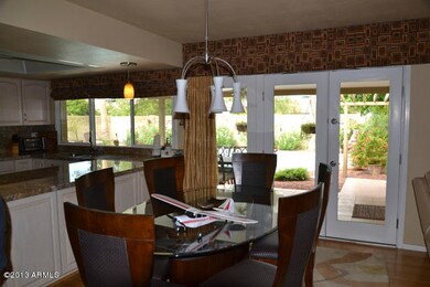 Breakfast area-001