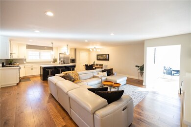 605 NW J St, Bentonville, AR 72712 - photo 7