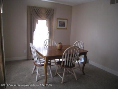 925 W Lenawee St, Lansing, MI 48915 - photo 7