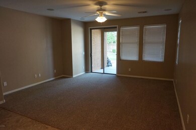 ROJO CT-ENTERTAINMENT NICHE-GREAT ROOM