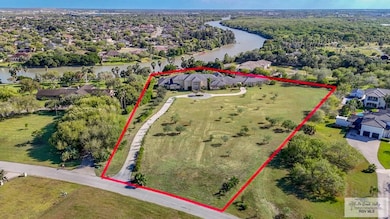 5126 Kensington Ln, Brownsville, TX 78526 - photo 4