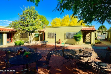 130 W Calle Del Ano, Green Valley, AZ 85614 - photo 5