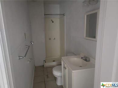 203 Veterans Ave unit B, Copperas Cove, TX 76522 - photo 6