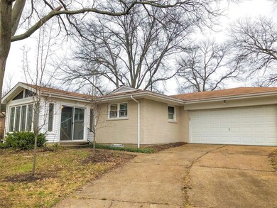 Rear Entry & Driveway located off of Paradise Lane