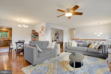 1013 Storrington Dr, Frederick, MD 21702 - photo 5