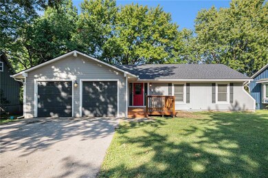 6216 Greenwood St, Shawnee, KS 66216 - photo 2