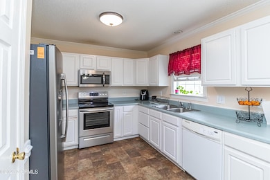 732 E Main St, Winterville, NC 28590 - photo 6